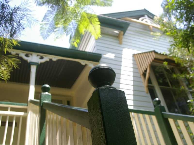 5 Sloman Street, Booval QLD 4304