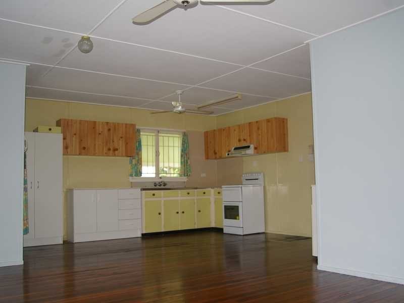 10 Parcell Street, Brassall QLD 4305