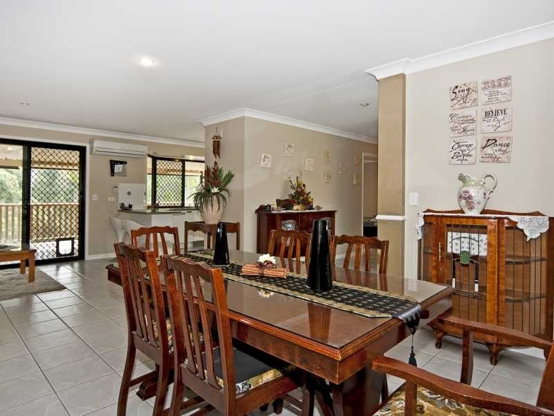 16 Jacana Crescent, Flinders View QLD 4305