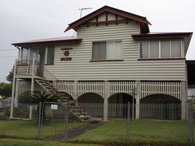 18 Pine Street, North Ipswich QLD 4305