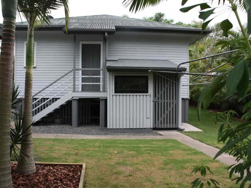 37 Samford Road, Leichhardt QLD 4305