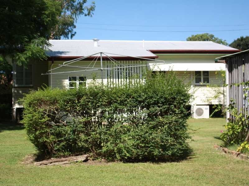 64 Dudleigh Street, North Booval QLD 4304