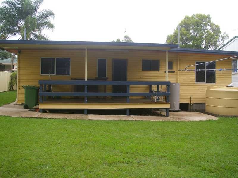 5 Heather Street, Silkstone QLD 4304