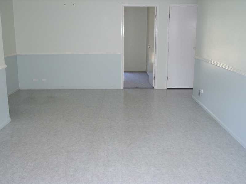 2 Willowtree Drive, Flinders View QLD 4305