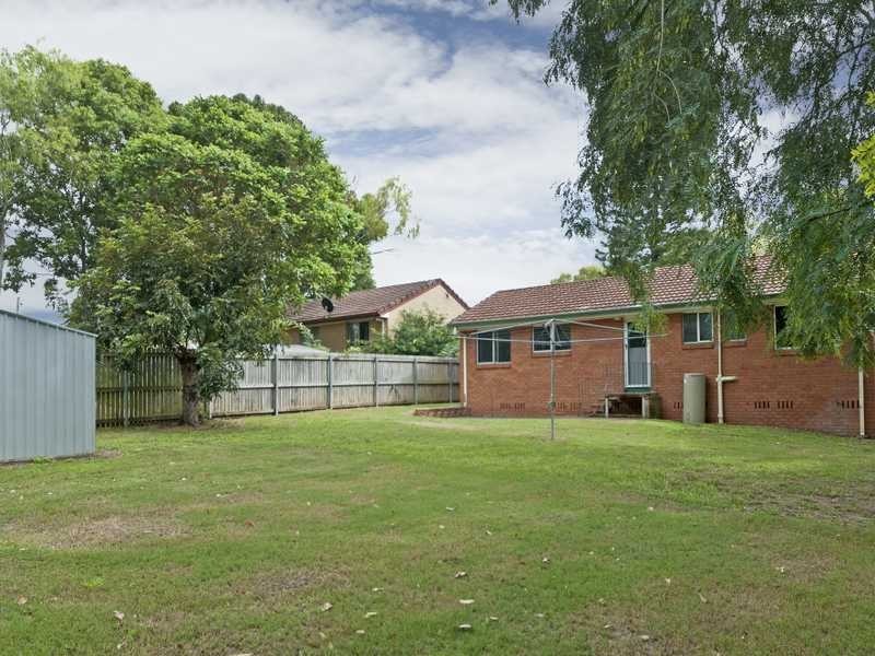 137 Willow Road, Redbank Plains QLD 4301
