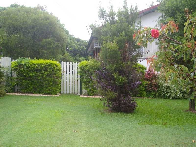 6 Ursula Street, Riverview QLD 4303