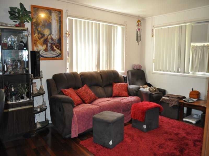 6 Ursula Street, Riverview QLD 4303