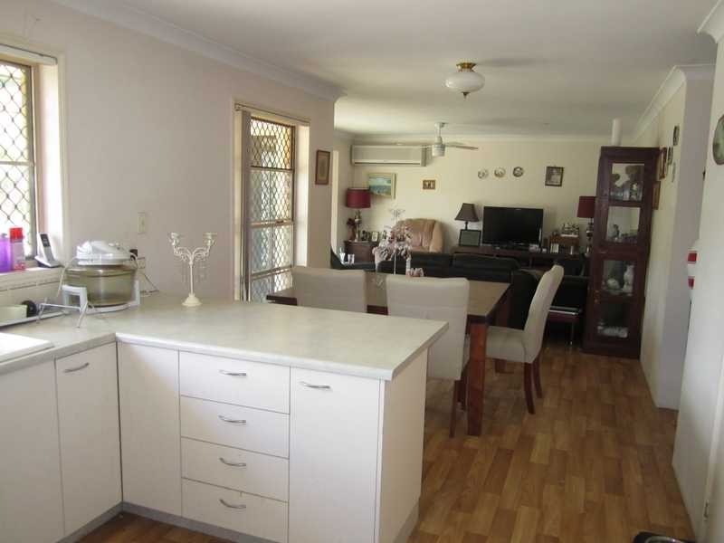 Unit 6/2 Elms Street, Bundamba QLD 4304