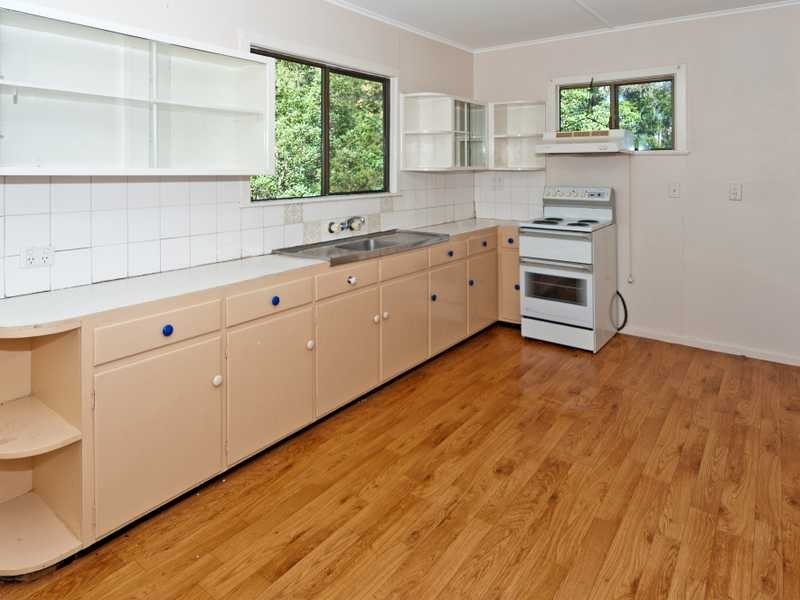 14 Roberts Street, North Ipswich QLD 4305