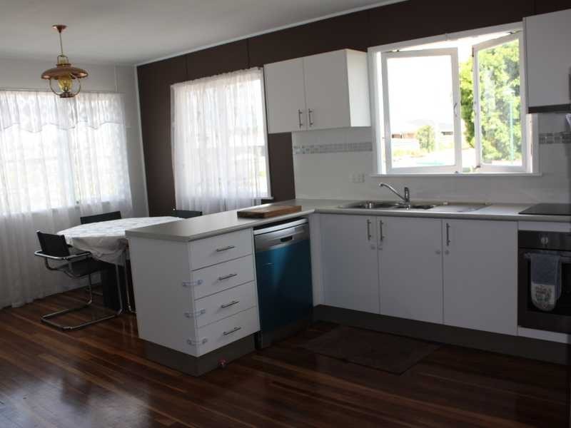 149 Raceview Street, Raceview QLD 4305