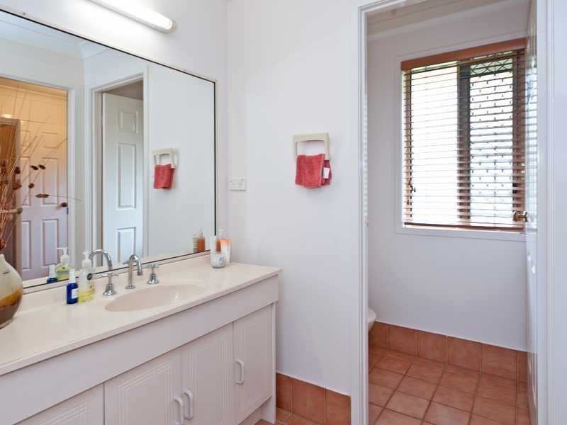 190 Lansdowne Way, Chuwar QLD 4306