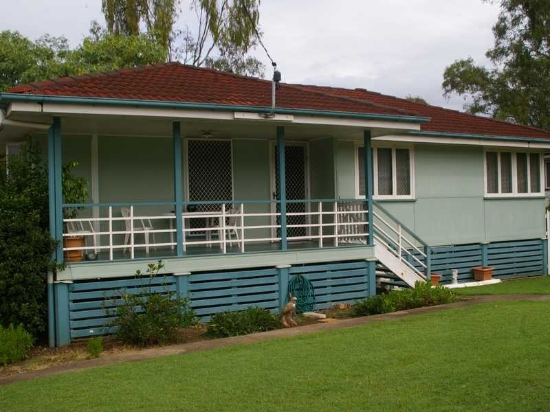 21 Wentworth Street, Leichhardt QLD 4305