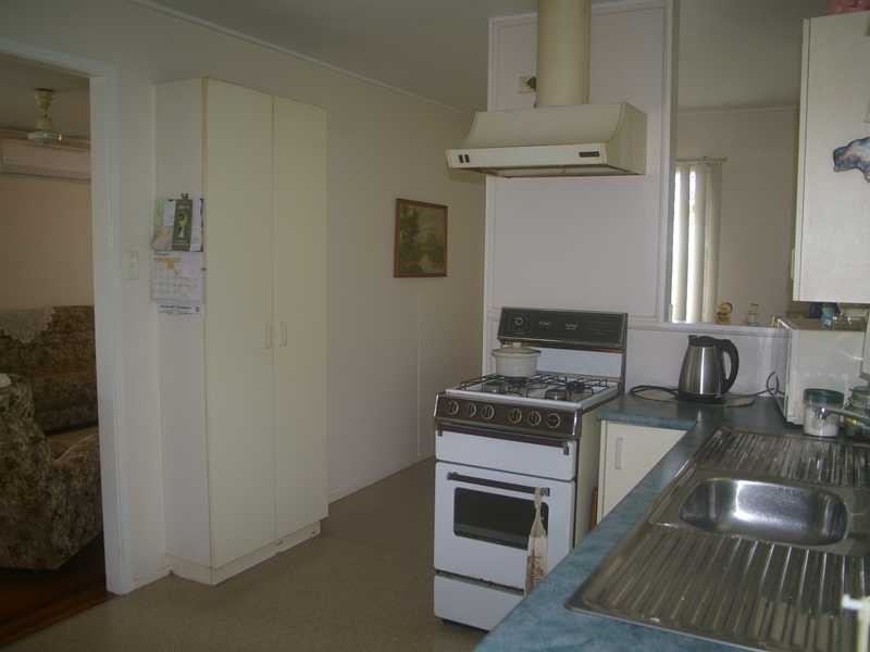 21 Wentworth Street, Leichhardt QLD 4305