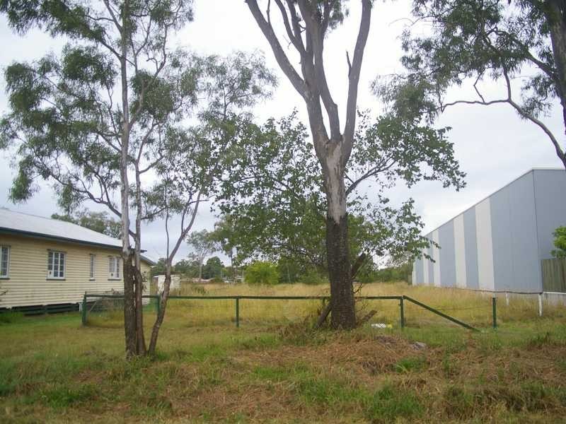 102 Briggs Road, Raceview QLD 4305