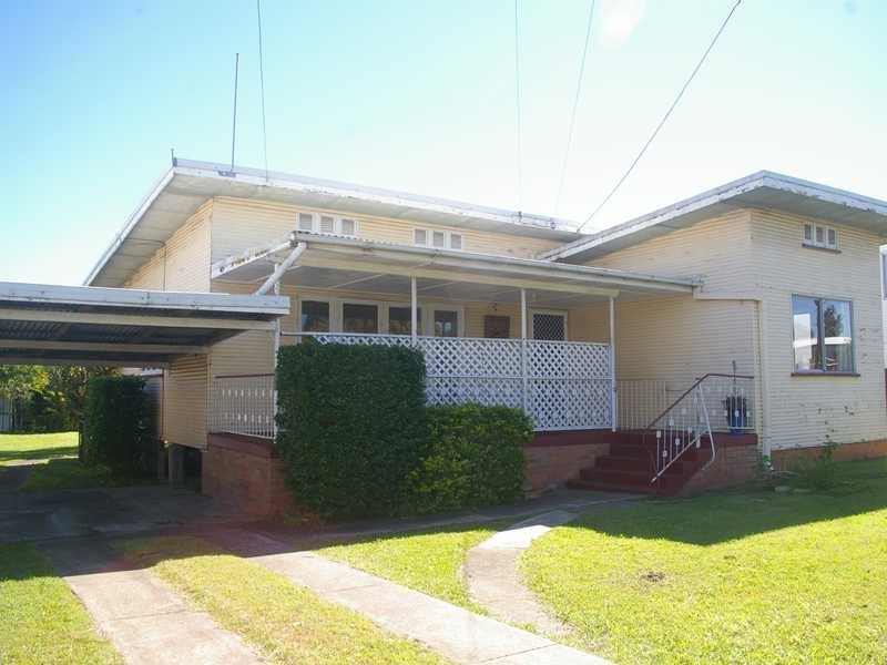 177 South Station Road, Silkstone QLD 4304