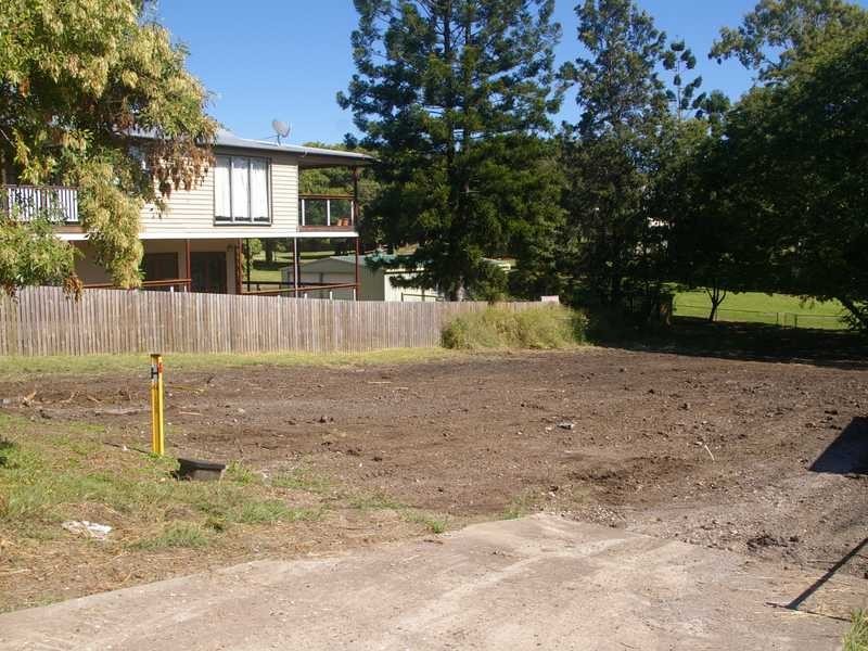 17 Lusitania Street, Newtown QLD 4305