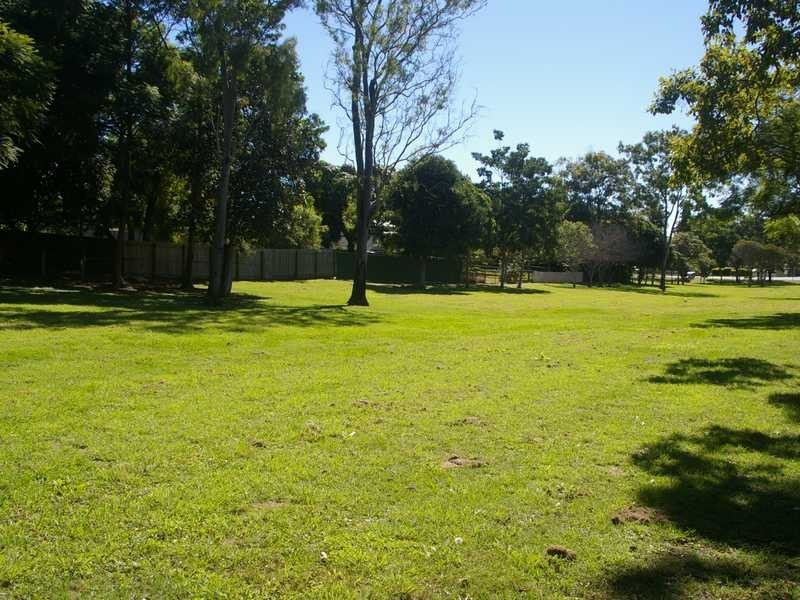 17 Lusitania Street, Newtown QLD 4305