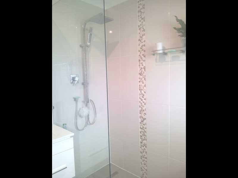 24 Phyllis Street, Eastern Heights QLD 4305