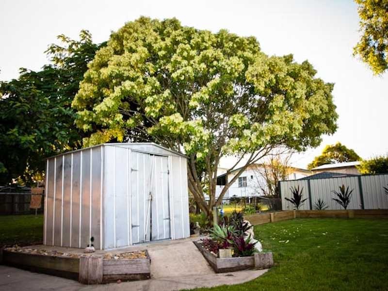 24 Phyllis Street, Eastern Heights QLD 4305
