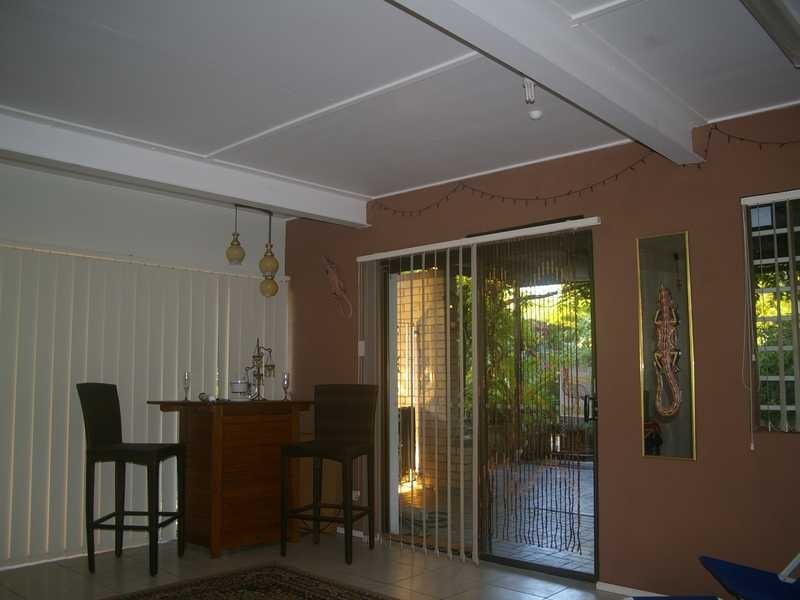 10 Mary Street, Bundamba QLD 4304