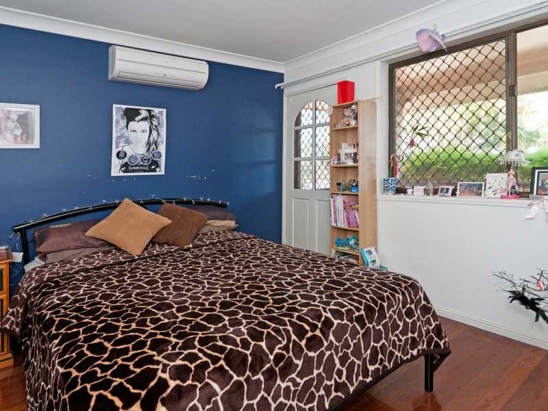 21 Arnold Street, Wulkuraka QLD 4305