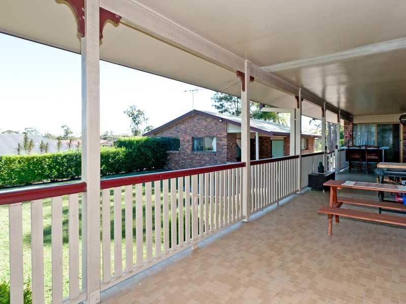 21 Arnold Street, Wulkuraka QLD 4305