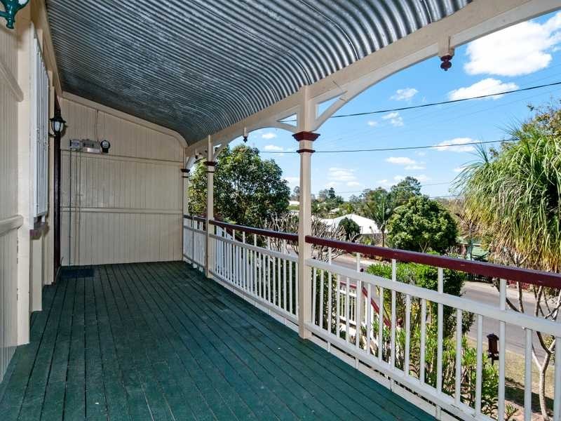 12 Macgregor Street, Woodend QLD 4305
