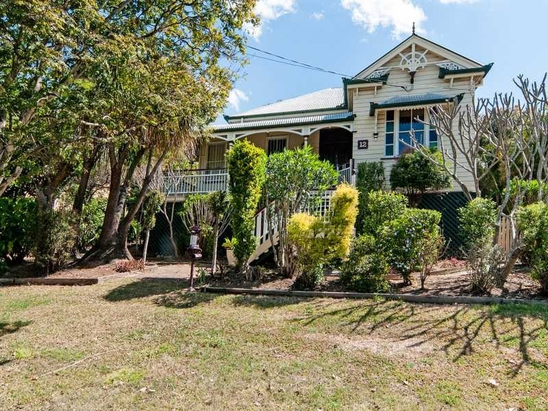 12 Macgregor Street, Woodend QLD 4305