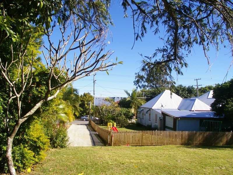 23 Smith Street, North Ipswich QLD 4305