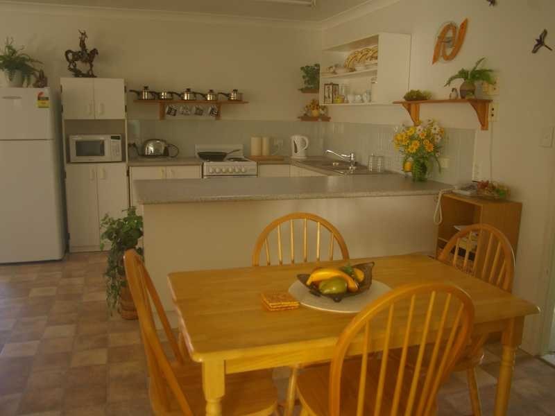 11 Battersby Street, One Mile QLD 4305