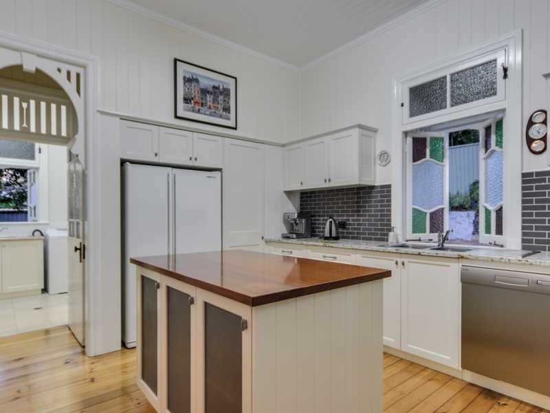 20 Murphy Street, Ipswich QLD 4305