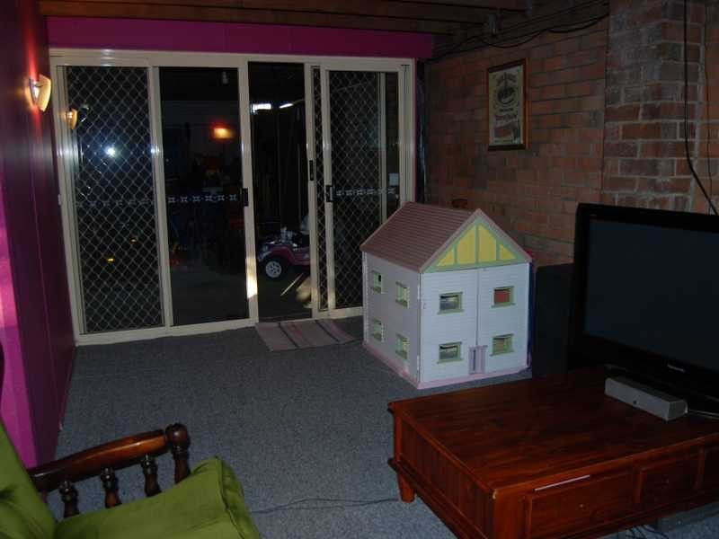23 Vale Street, Bundamba QLD 4304