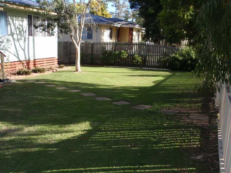 22 Mornington Crescent, One Mile QLD 4305