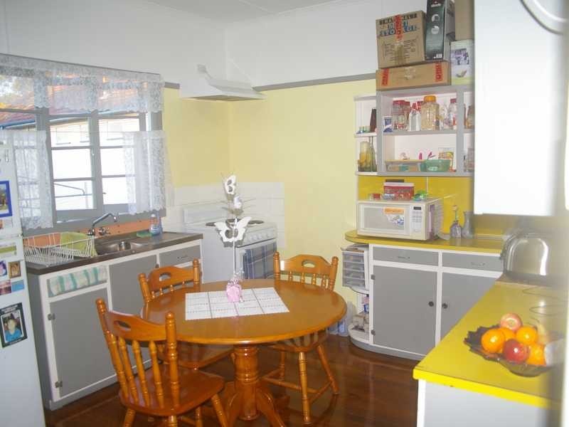 138 Brisbane Road, Booval QLD 4304