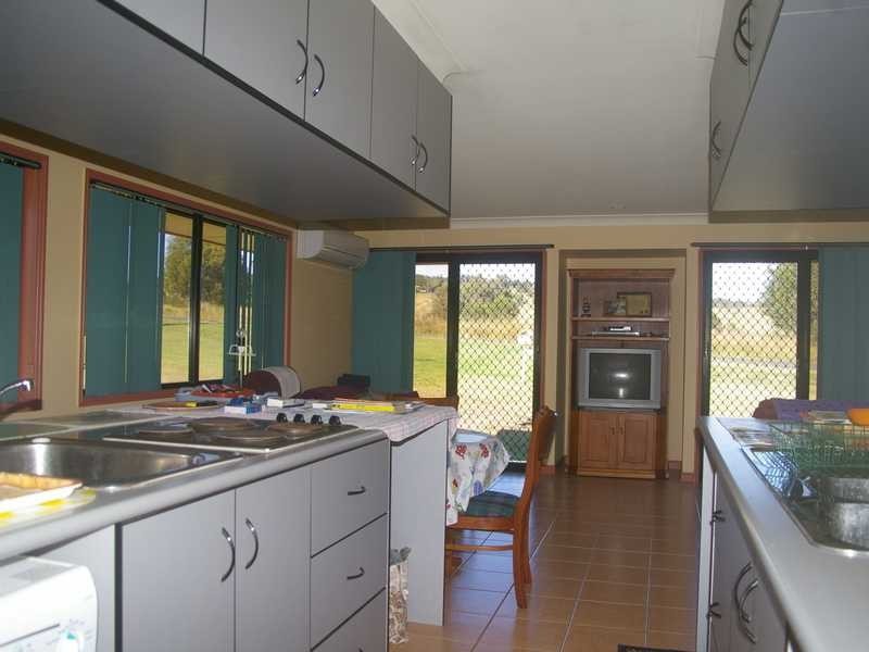 6 Bauer Street, Lowood QLD 4311