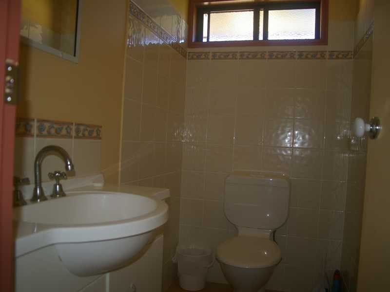 6 Bauer Street, Lowood QLD 4311