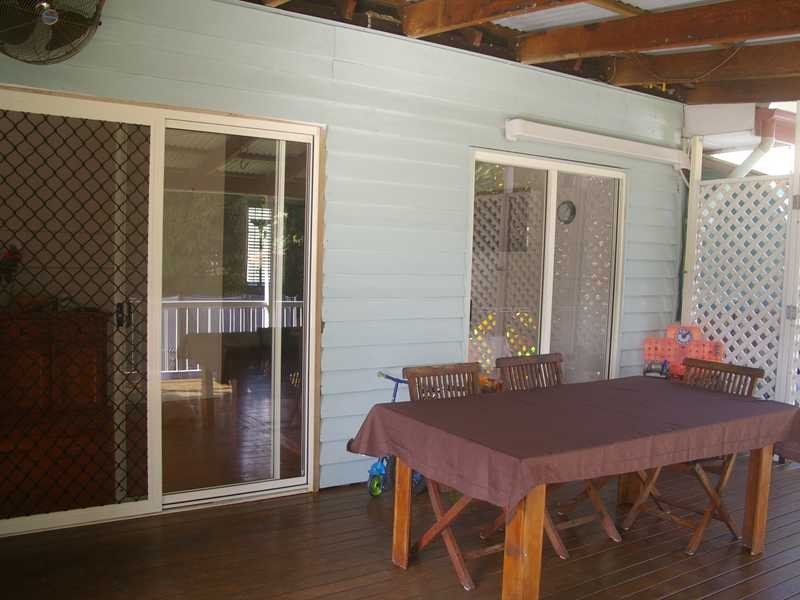 10 Slack Street, North Booval QLD 4304