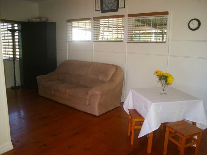 10 Slack Street, North Booval QLD 4304