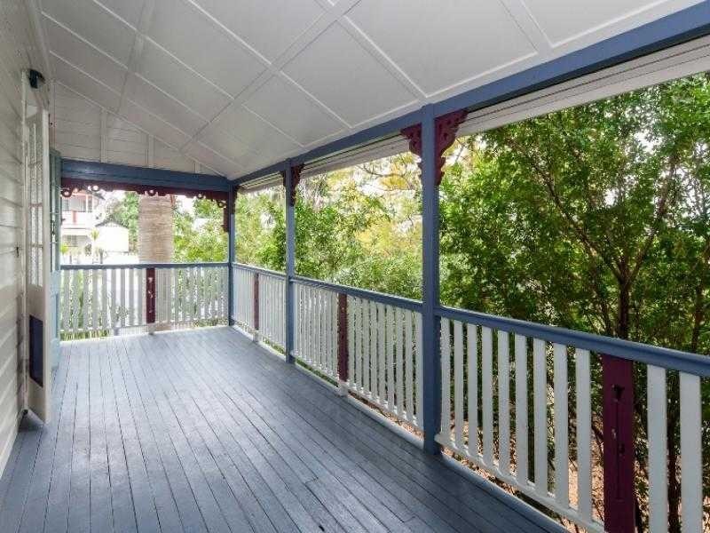 19 Kendall Street, East Ipswich QLD 4305