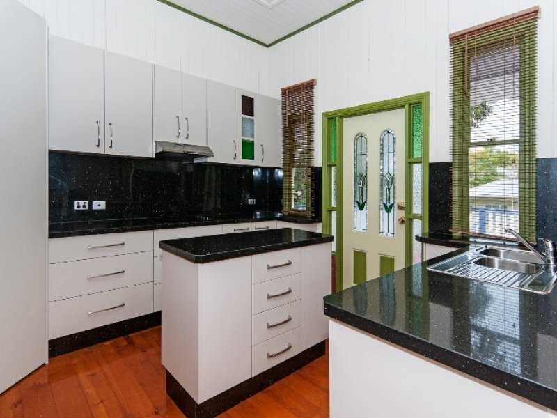 19 Kendall Street, East Ipswich QLD 4305