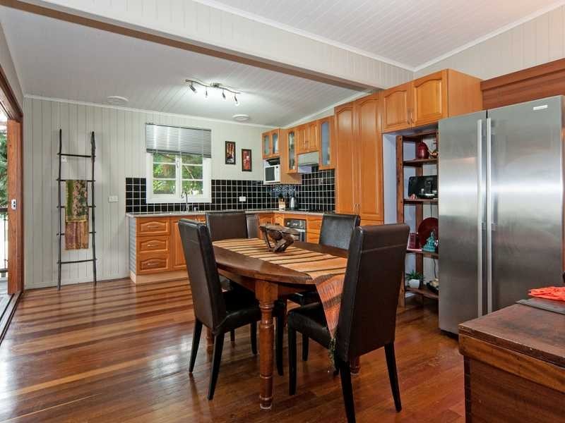 16 Murphy Street, Ipswich QLD 4305