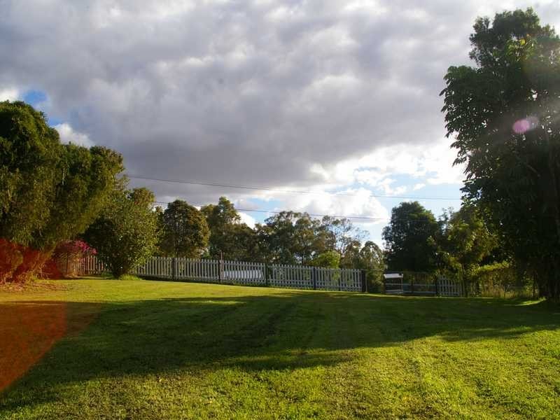 32 Thomas Street, Blackstone QLD 4304