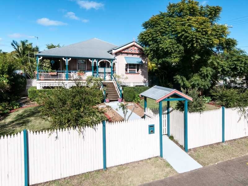 85 Glebe Road, Silkstone QLD 4304