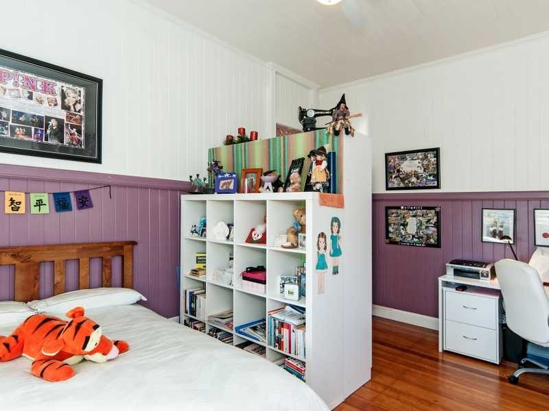 85 Glebe Road, Silkstone QLD 4304