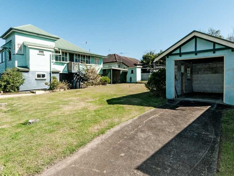 14 Sinclair Street, Newtown QLD 4305