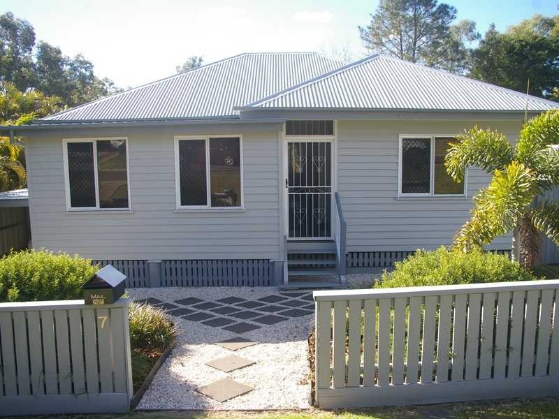 7 Soudan Street, North Booval QLD 4304