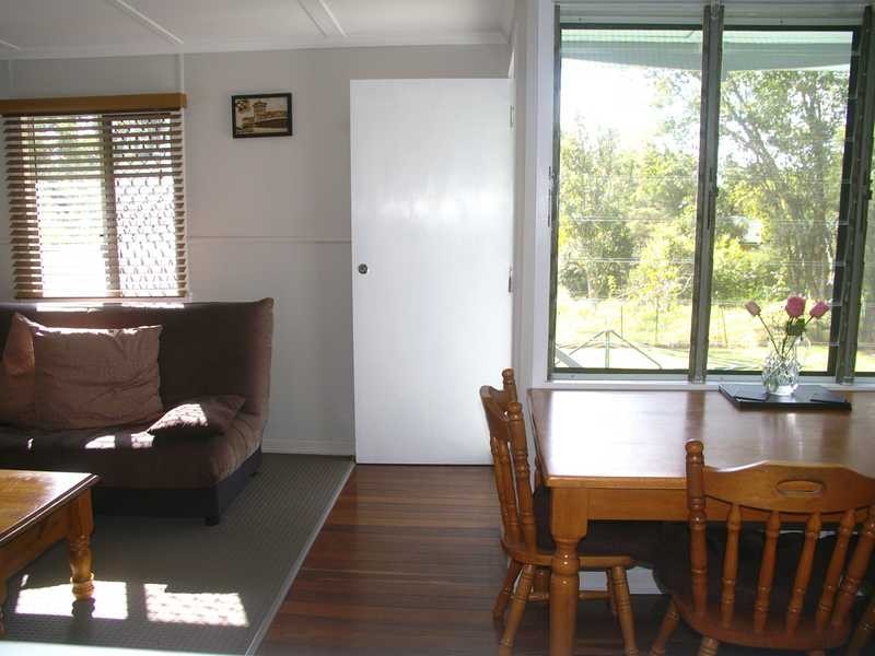 7 Soudan Street, North Booval QLD 4304