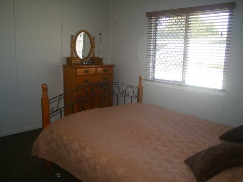 7 Soudan Street, North Booval QLD 4304