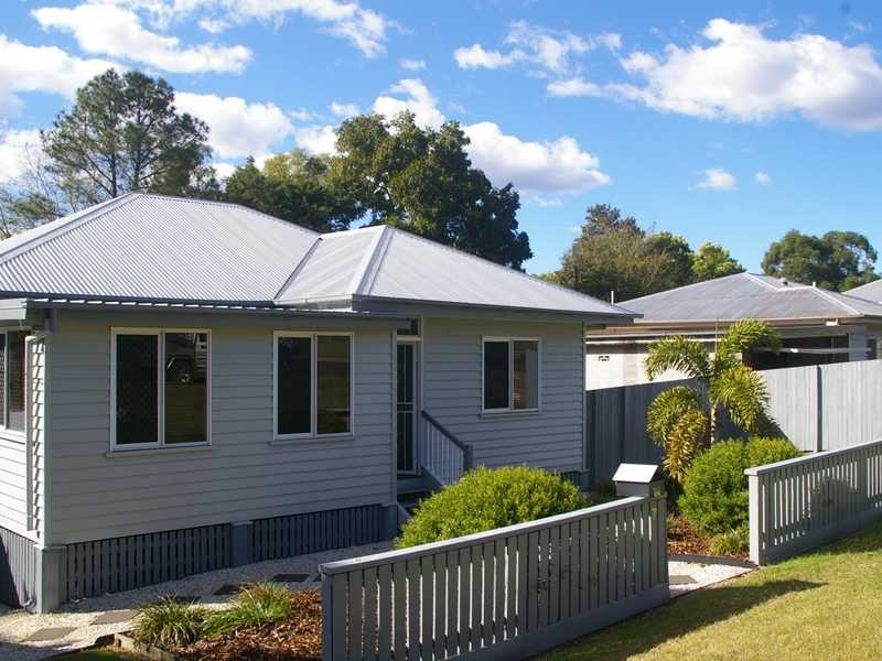 7 Soudan Street, North Booval QLD 4304