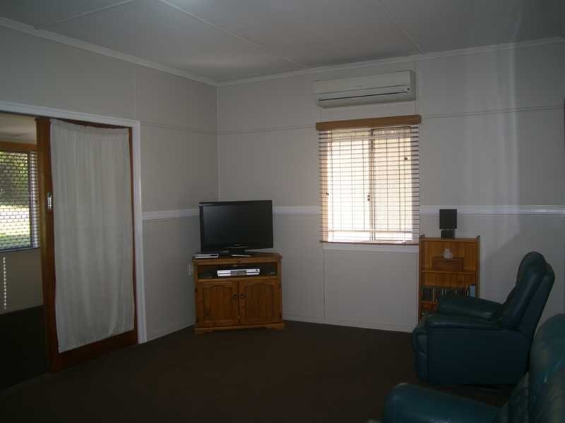 7 Soudan Street, North Booval QLD 4304